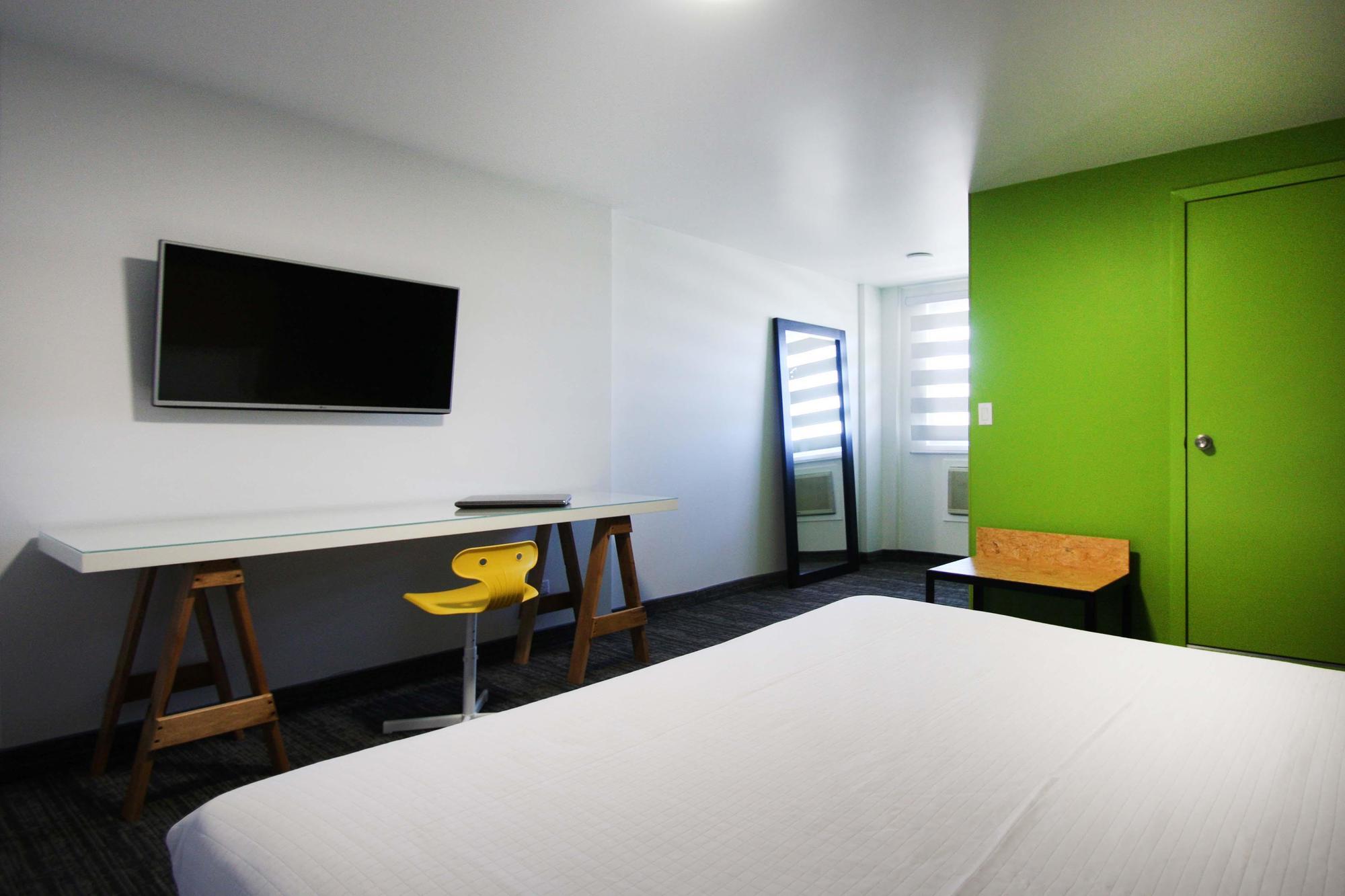 B My Hotel Tijuana Esterno foto